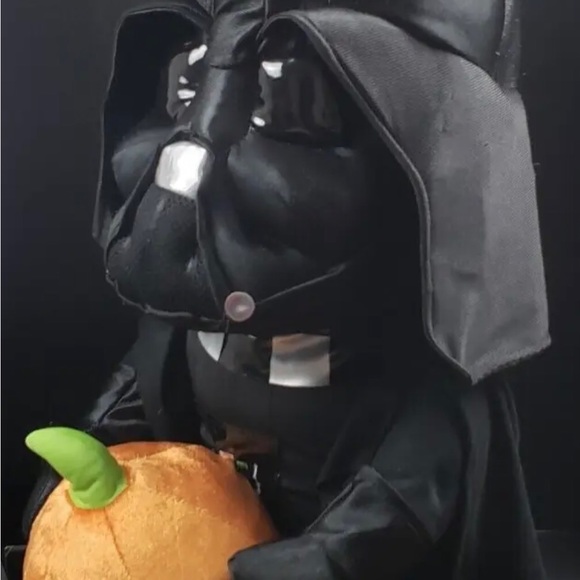 Star Wars Halloween Plush Darth Vader Porch Greeter Statue 21' Tall New - Picture 6 of 6